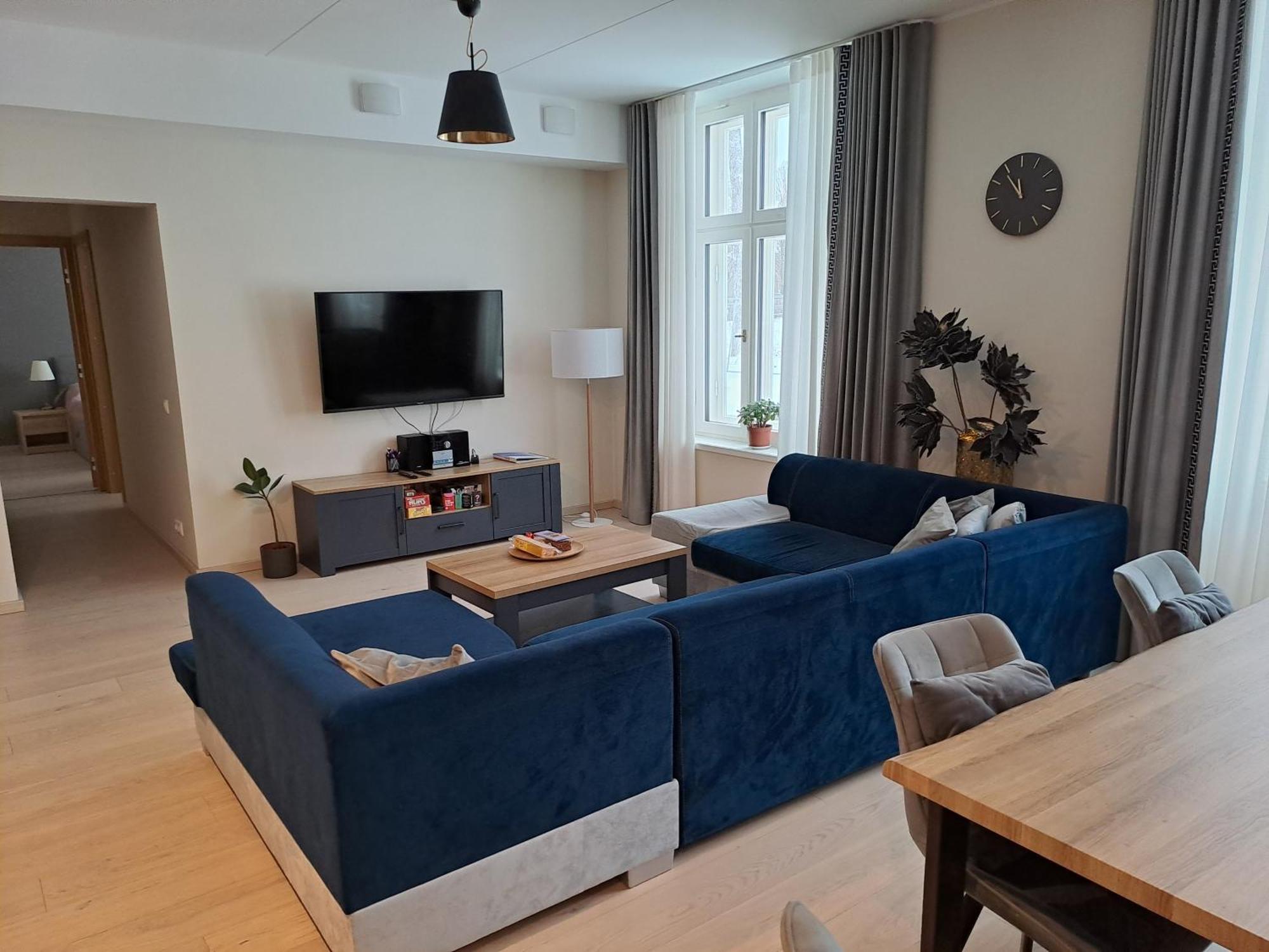 Emajoe Keeltekool Apartment Tartu Zewnętrze zdjęcie
